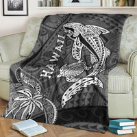 Hawaii Shark and Turtle Blanket With Black Kakau LT9 Black - Polynesian Pride