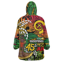 Personalized Vanuatu 45th Independence Anniversary Wearable Blanket Hoodie Melanesian Pattern Reggae DT02 - Polynesian Pride