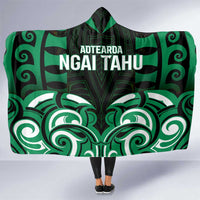 Aotearoa Ngai Tahu Hooded Blanket Maori Pattern New Zealand DT05 One Size Green - Polynesian Pride