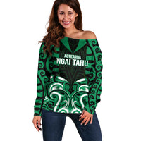 Custom Aotearoa Ngai Tahu Off Shoulder Sweater Maori Pattern New Zealand DT05 Women Green - Polynesian Pride
