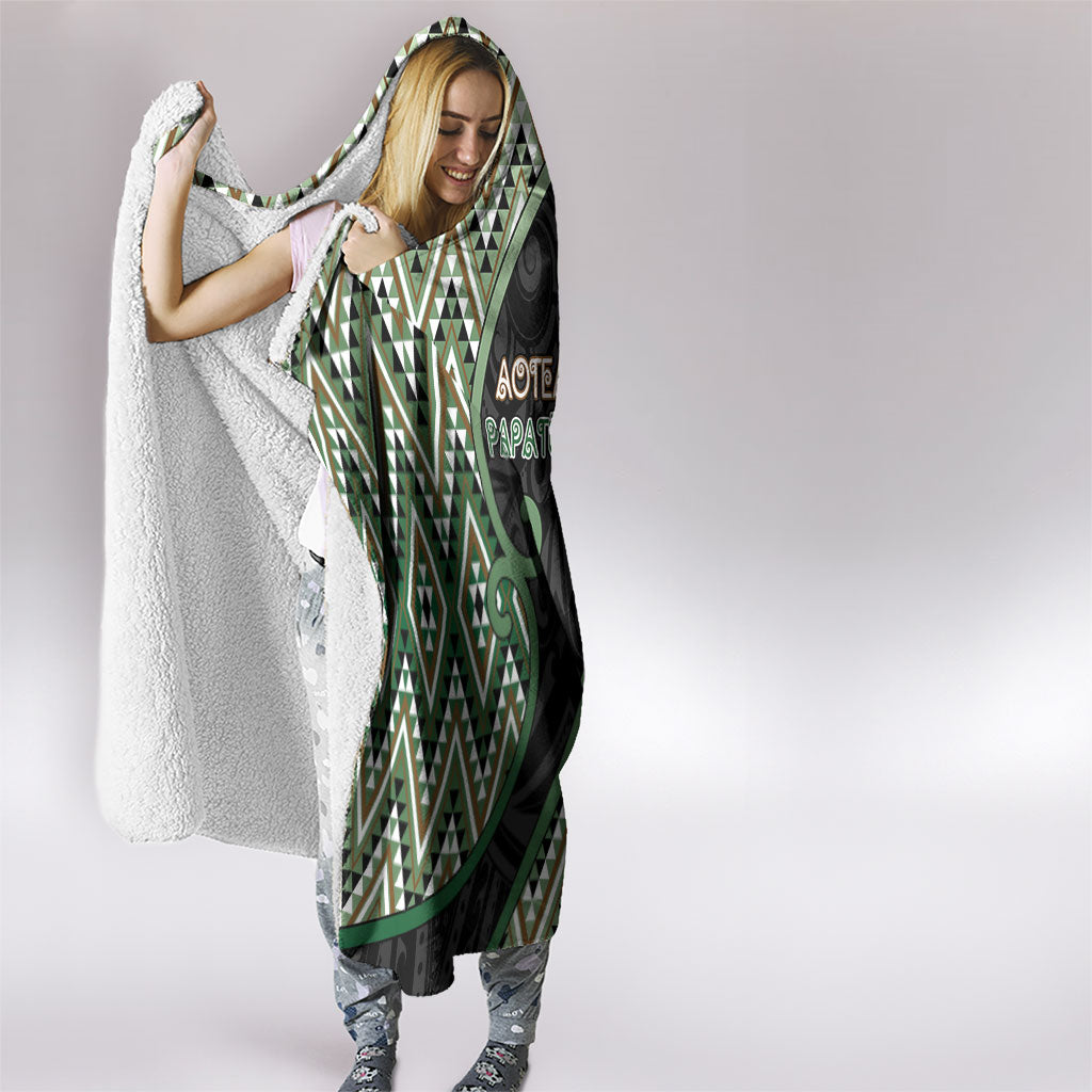 Aotearoa Atua Papatuanuku Hooded Blanket Earth Mother Father Koru Patterns DT05 - Polynesian Pride