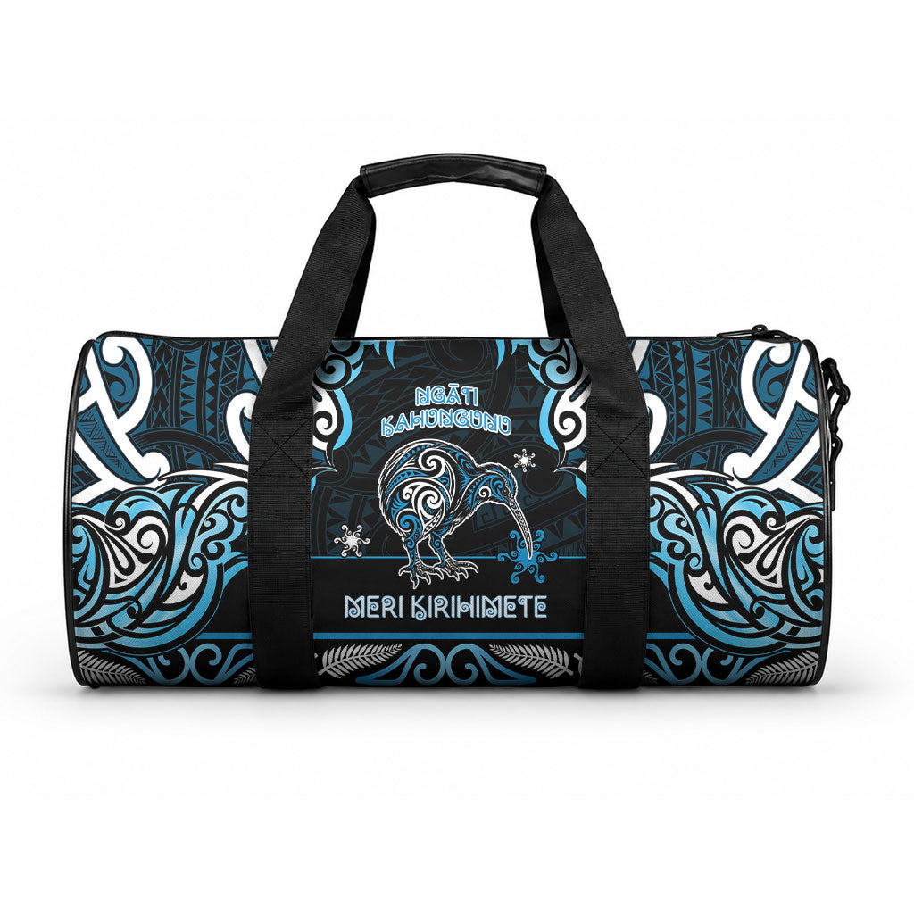Ngati Kahungunu Aotearoa Meri Kirihimete Duffle Bag Maori Kiwi Bird Silver Fern Koru Pattern DT05 One size Blue - Polynesian Pride