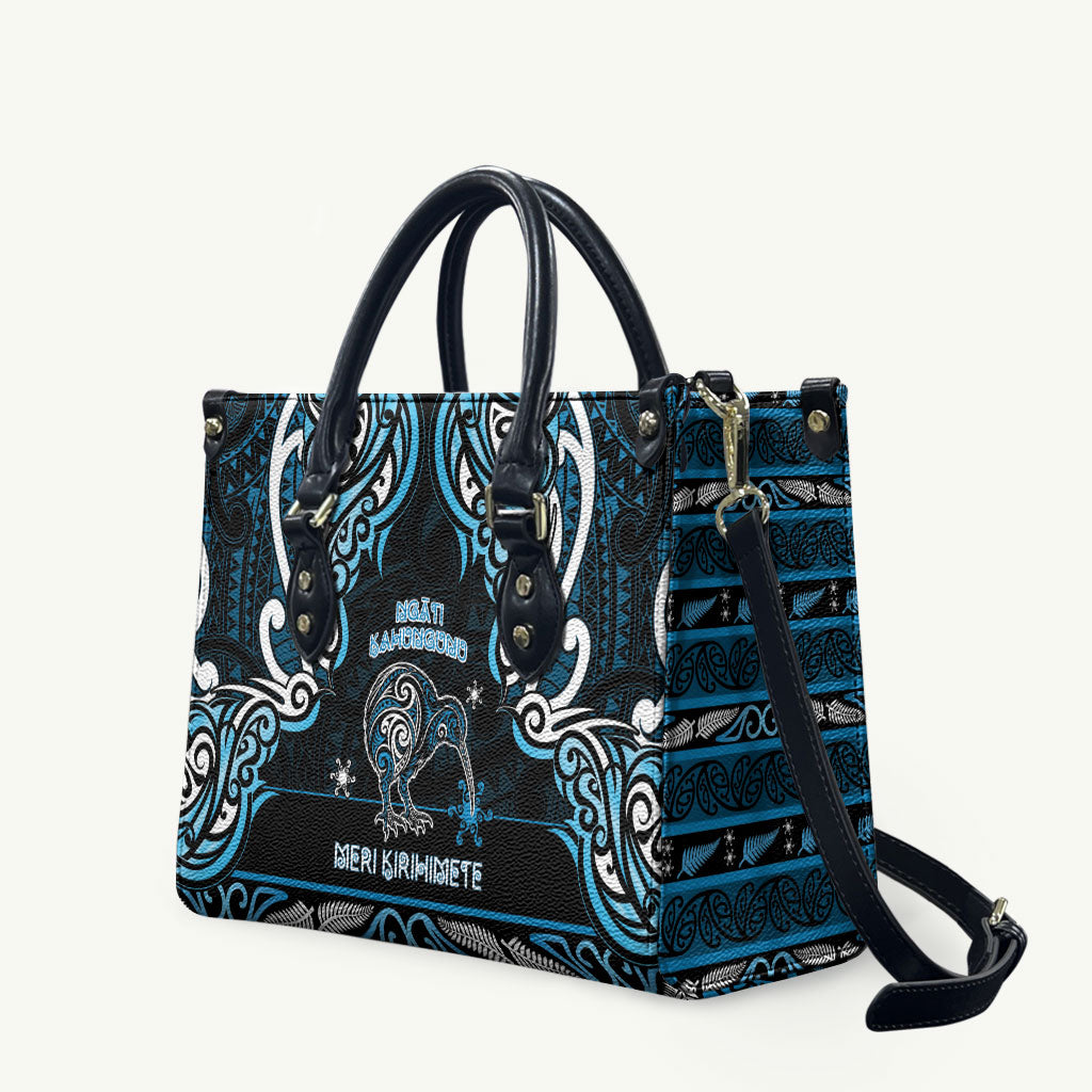 Ngati Kahungunu Aotearoa Meri Kirihimete Leather Bag Maori Kiwi Bird Silver Fern Koru Pattern DT05 Blue - Polynesian Pride