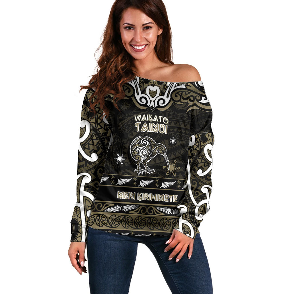Personalised Waikato Tainui Aotearoa Meri Kirihimete Off Shoulder Sweater Maori Kiwi Bird Silver Fern Koru Pattern DT05 Women Gold - Polynesian Pride