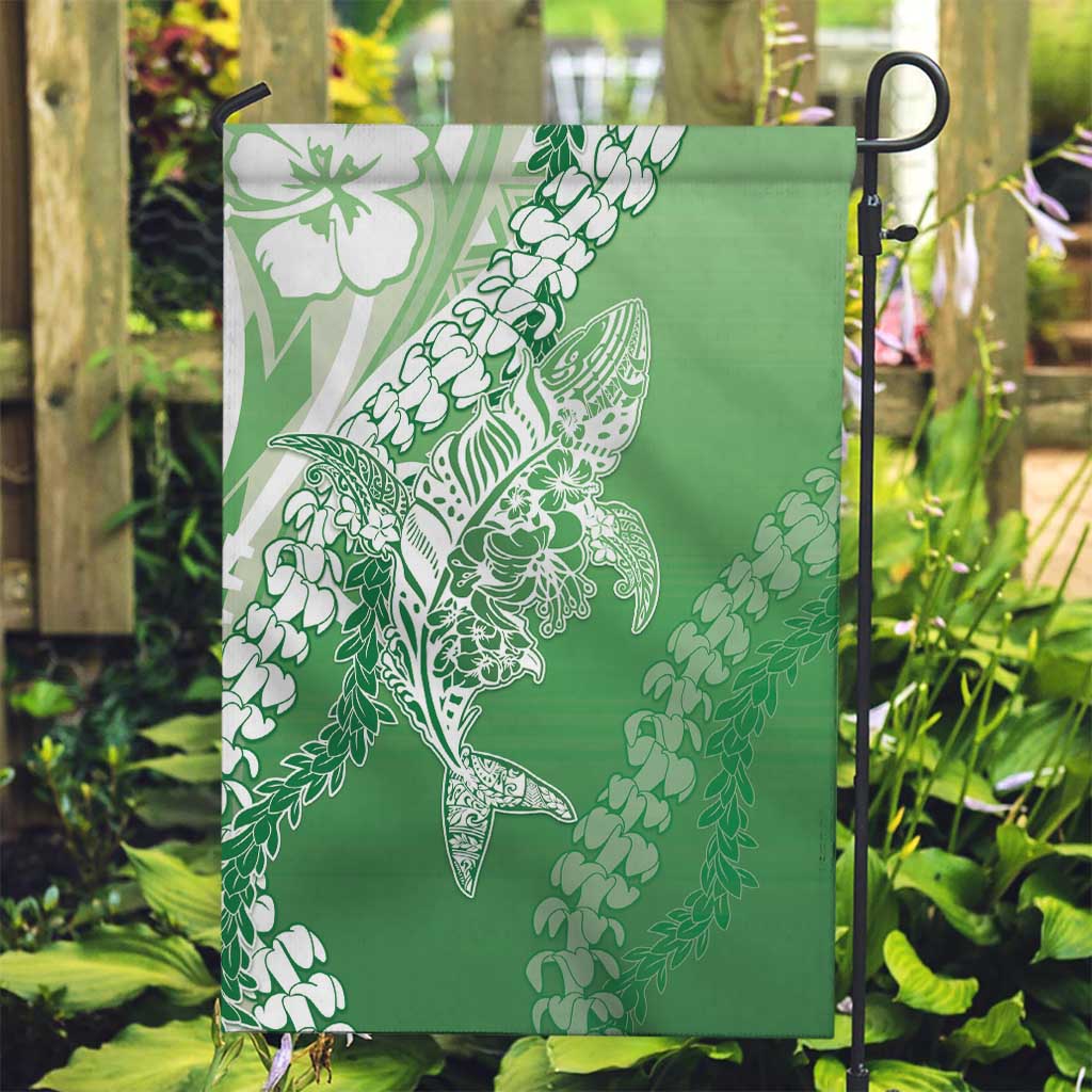 Hawaii Puakenikeni And Maile Lei Garden Flag Green Polynesian Shark Tattoo DT05 Garden Flag Green - Polynesian Pride
