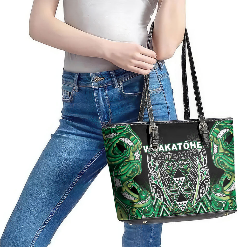 Aotearoa Whakatohea Leather Tote Bag Maori Tribal Green Abalone Paua Shell Pattern DT05 - Polynesian Pride