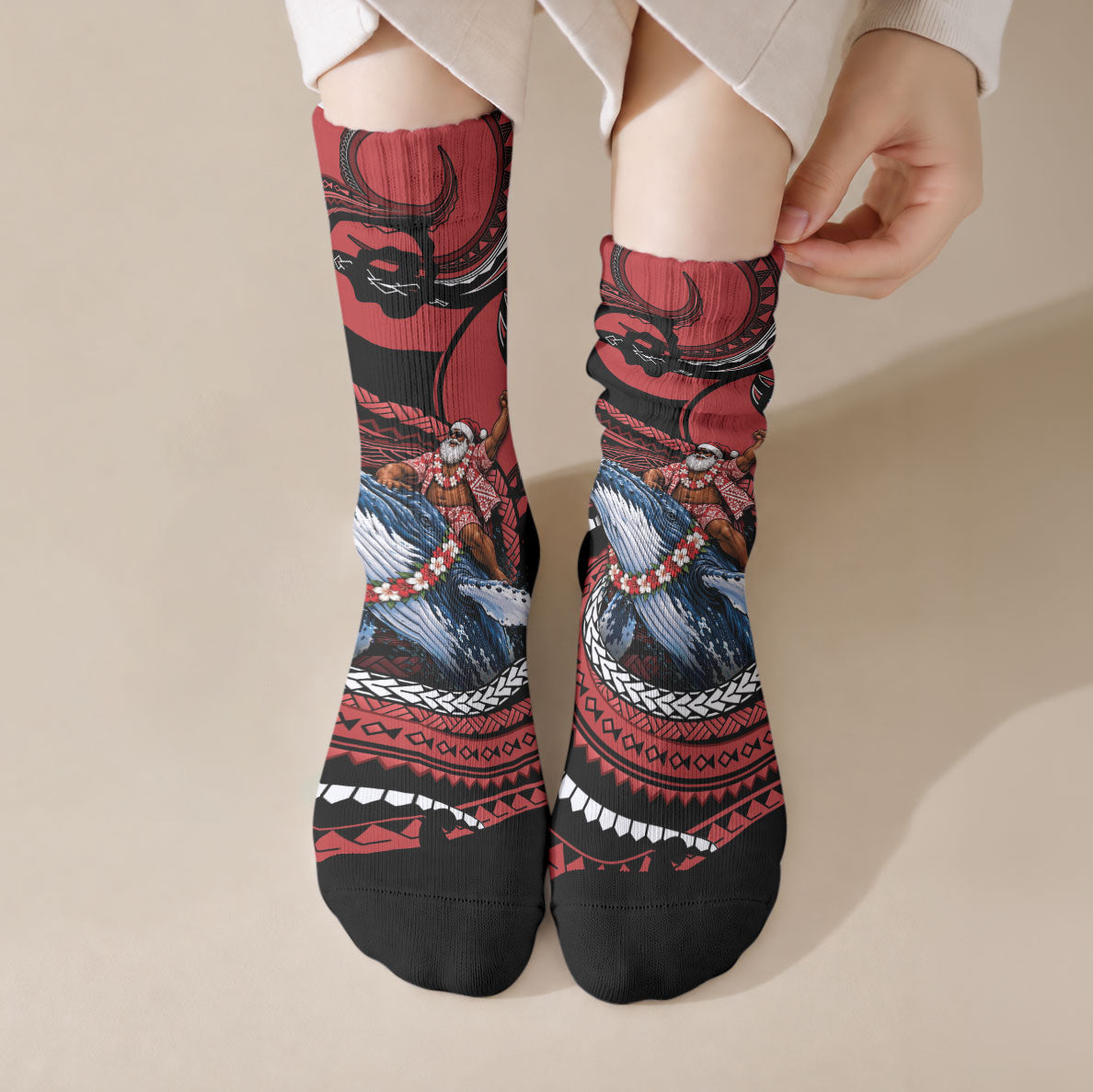 Tonga Christmas Crew Socks Santa Riding Humpback Whale DT05 Crew Socks Red - Polynesian Pride