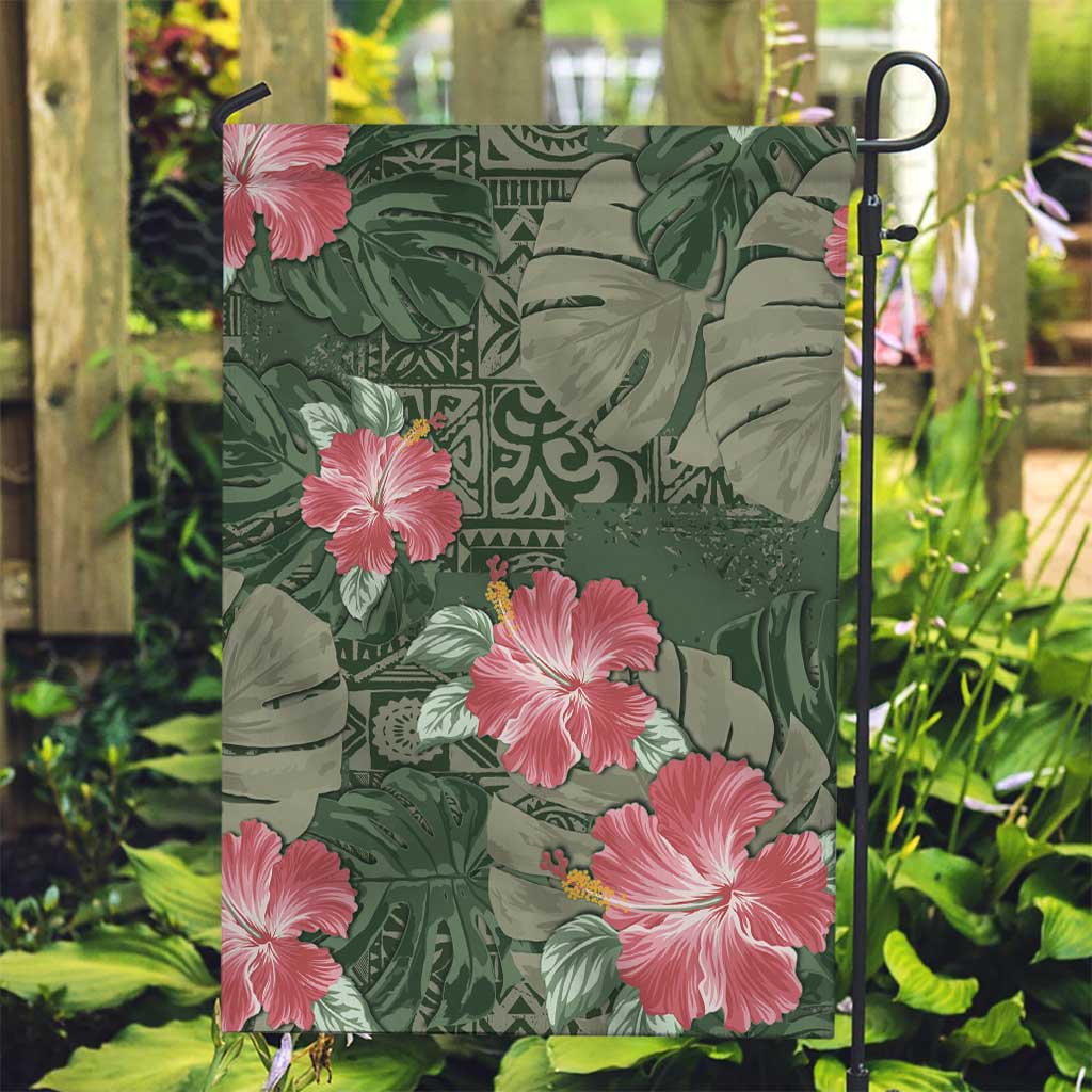 Hawaii Garden Flag Green Polynesian Monstera Patterns DT05 Garden Flag Green - Polynesian Pride