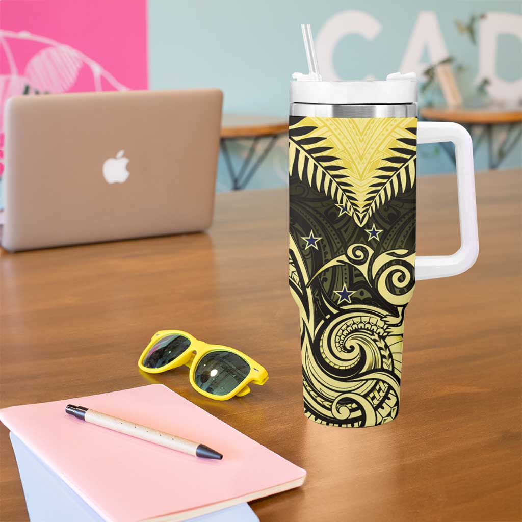 Aotearoa Tumbler With Handle Maori Kiwi Yellow Fern LT01 - Polynesian Pride