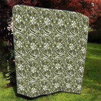 Hibiscus Bloom Island Tribal Waves Quilt Olive Green Polynesian Pattern