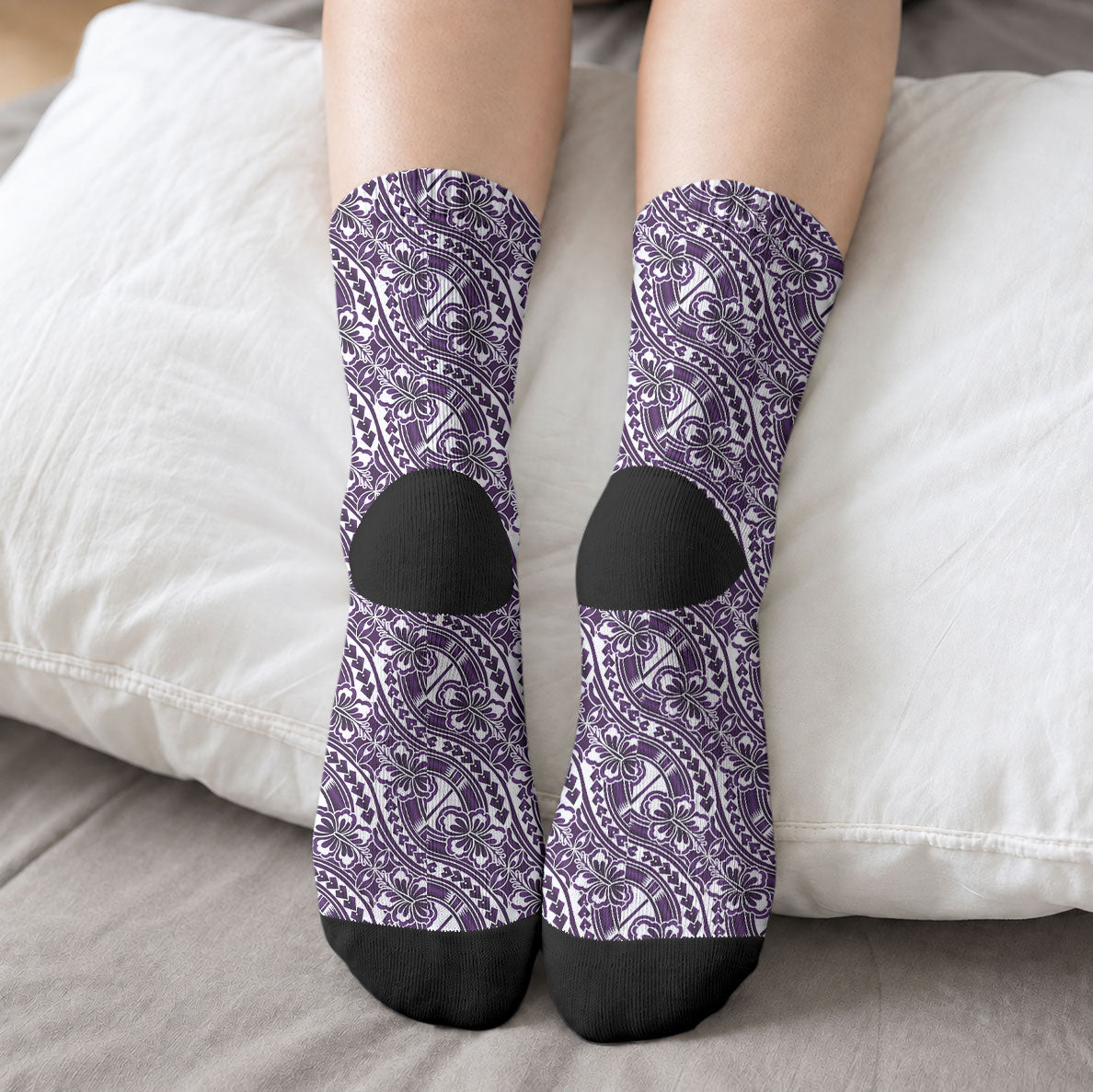 Hibiscus Bloom Island Tribal Waves Crew Socks Purple Polynesian Pattern
