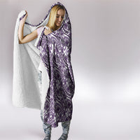 Hibiscus Bloom Island Tribal Waves Hooded Blanket Purple Polynesian Pattern