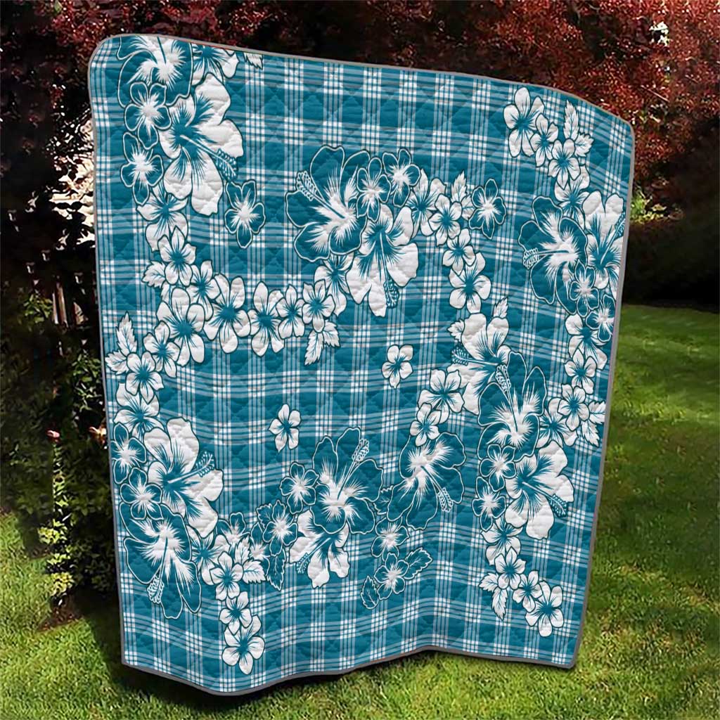 Hibiscus Pakala Ocean Depths Blue Quilt Tropical Floral Stylized LT01 - Polynesian Pride