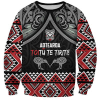 Aotearoa Toitu Te Tiriti Waitangi Sweatshirt Proud To Be Maori LT01 Unisex Black - Polynesian Pride
