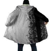 Hawaii Tropical Plant Monochrome Cloak Vibrant Polynesian Pattern LT01 - Polynesian Pride