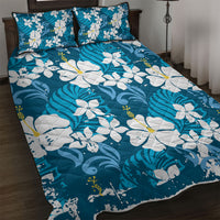 Blue Hawaiian Hibiscus Monstera Quilt Bed Set Grunge Stylized