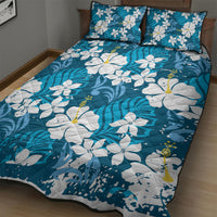 Blue Hawaiian Hibiscus Monstera Quilt Bed Set Grunge Stylized
