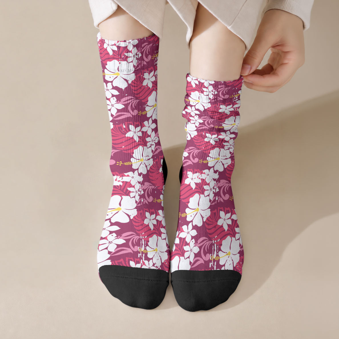 Pink Hawaiian Hibiscus Monstera Crew Socks Grunge Stylized LT01 Crew Socks Pink - Polynesian Pride