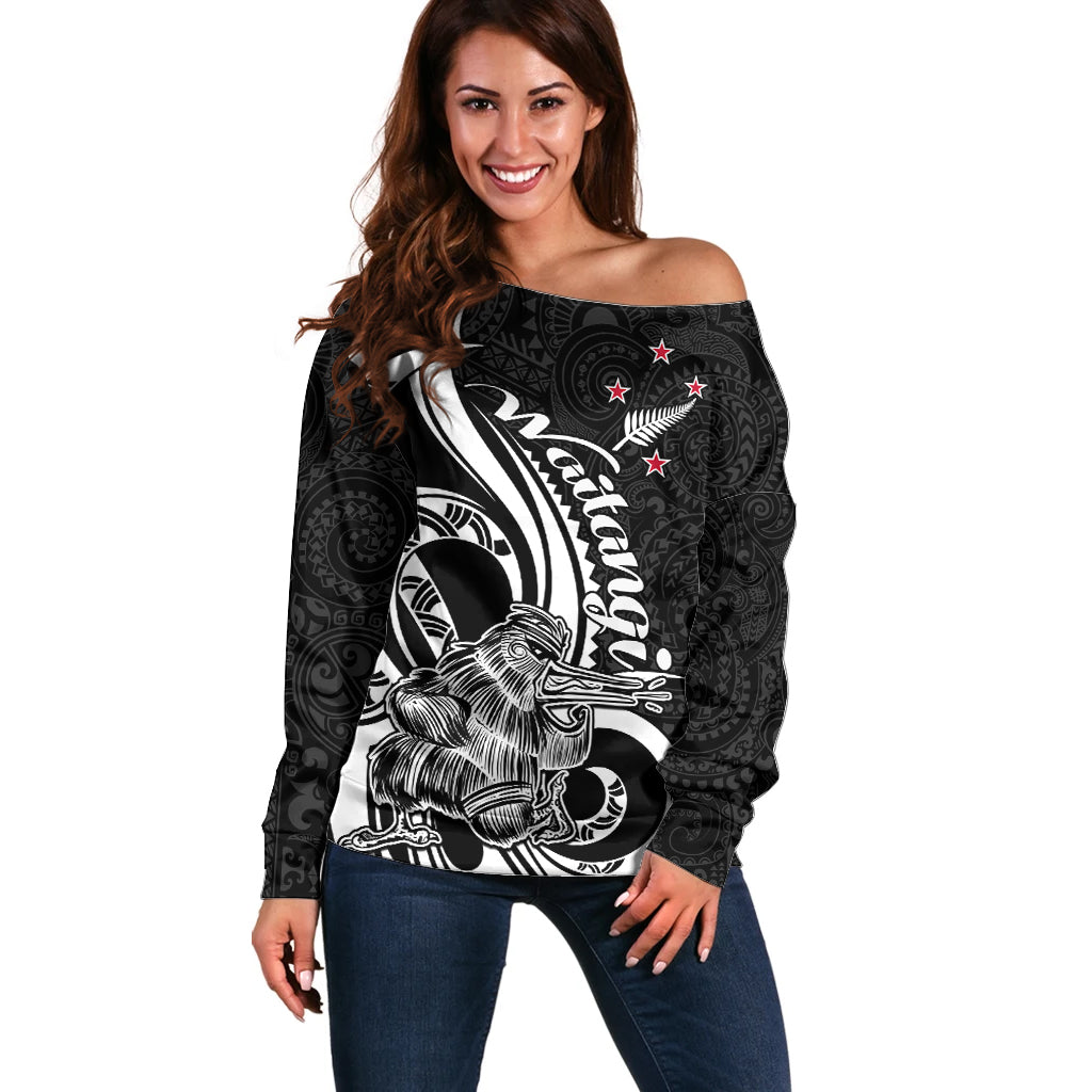 New Zealand Waitangi Day Off Shoulder Sweater Aotearoa Te Tiriti O Waitangi Kiwi Black Version LT01 Women Black - Polynesian Pride