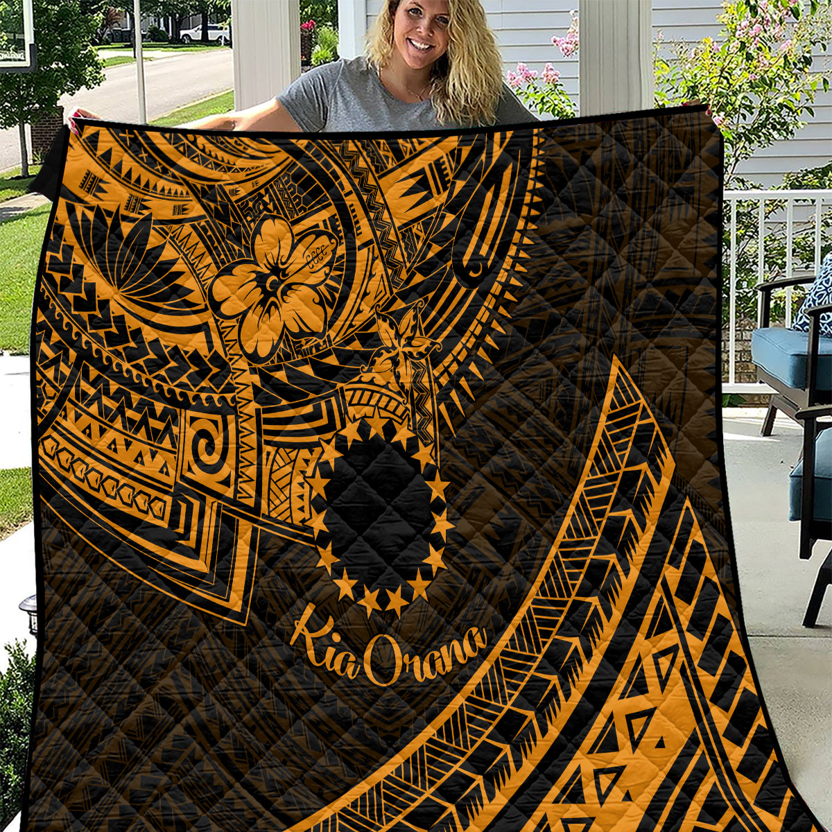 Kia Orana Cook Islands Quilt Circle Stars With Floral Gold Pattern LT01 Gold - Polynesian Pride