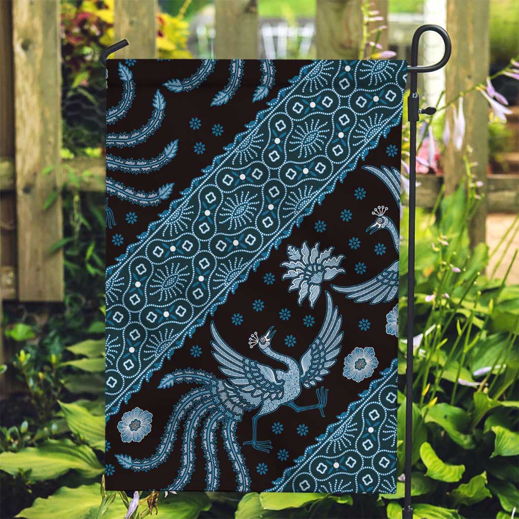 Indonesia Batik Pattern Garden Flag Blue Version LT01 Garden Flag Blue - Polynesian Pride