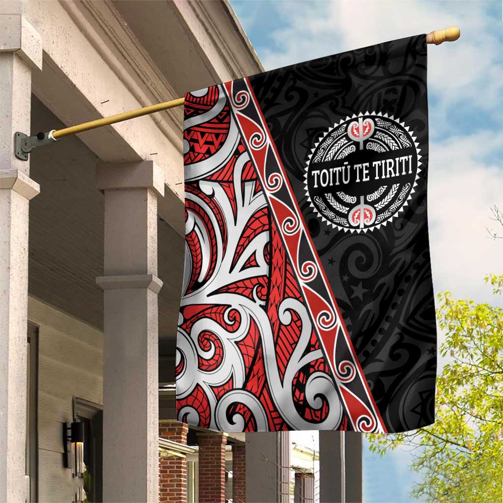 Aotearoa Toitu Te Tiriti Garden Flag Honour The Treaty New Zealand LT01 House Flag Black - Polynesian Pride
