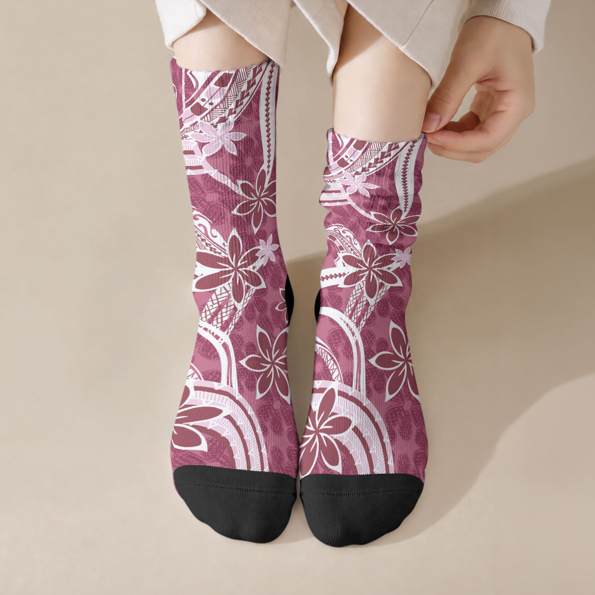 Hawaii Pupuala Plumeria Pink Crew Socks Polynesian Pattern LT01 Crew Socks Pink - Polynesian Pride