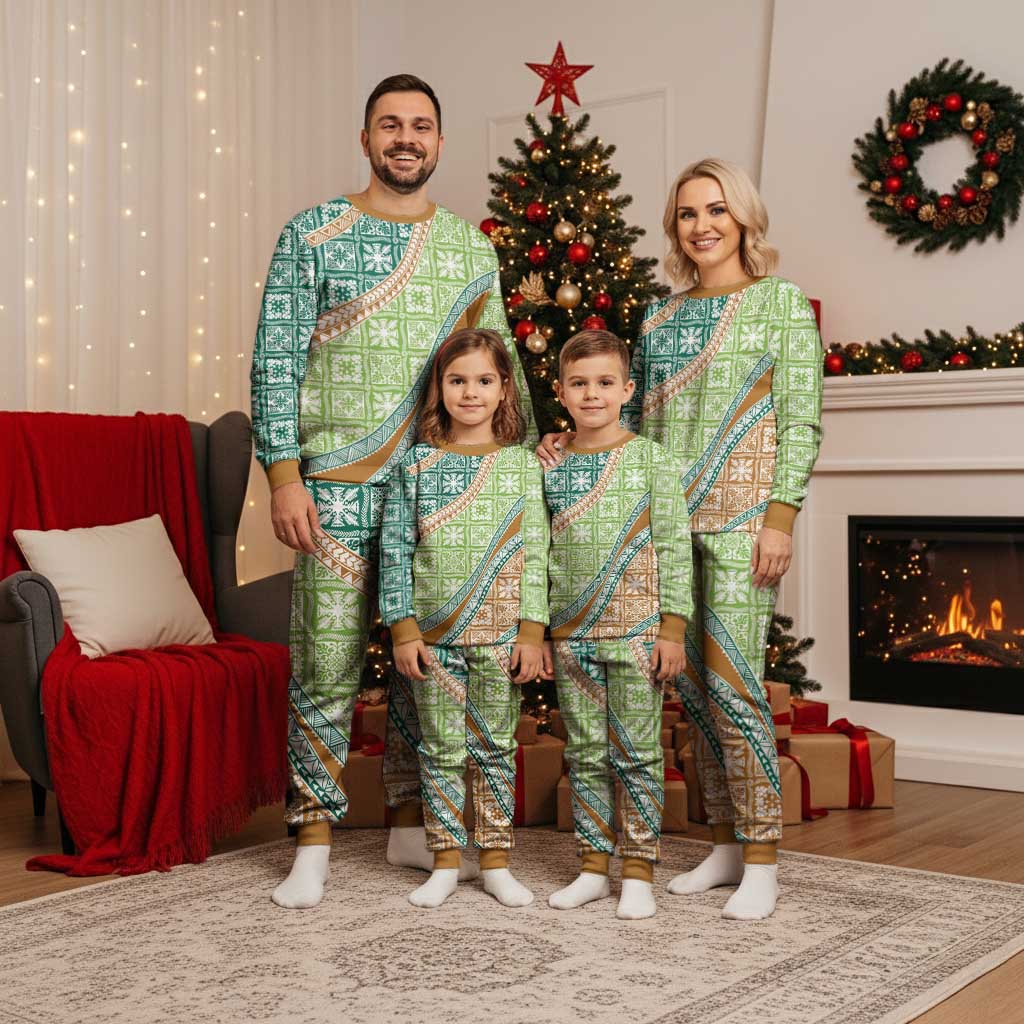 Hawaiian Quilt Pattern Christmas Pajama Set Green Chestnut Color Mixed LT01 - Polynesian Pride