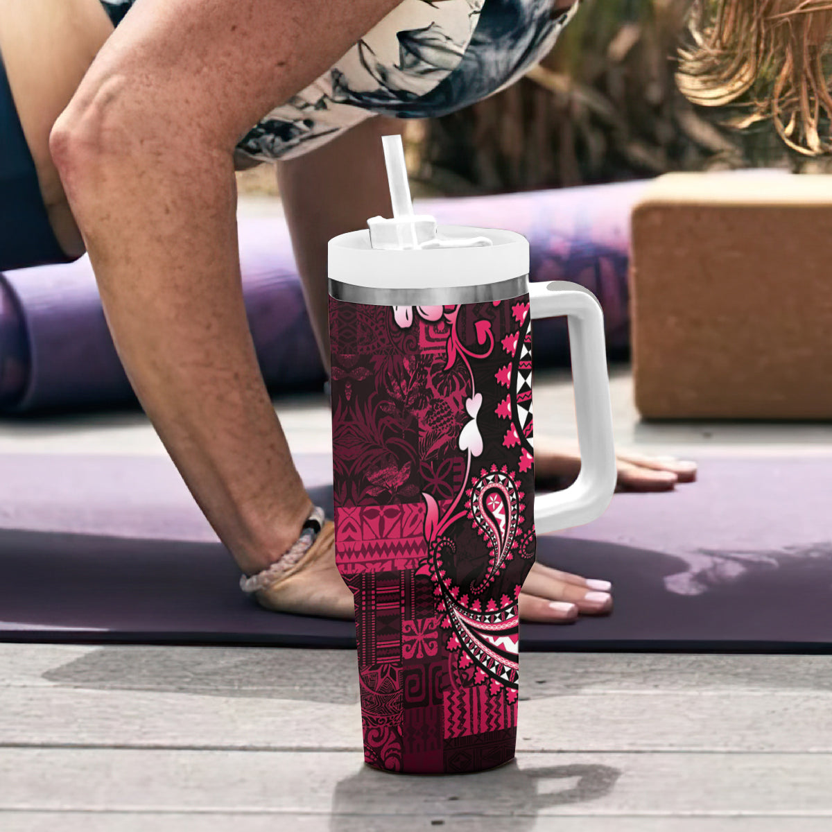 Fiji Masi Paisley With Hibiscus Tapa Tumbler With Handle Pink Version LT01 - Polynesian Pride