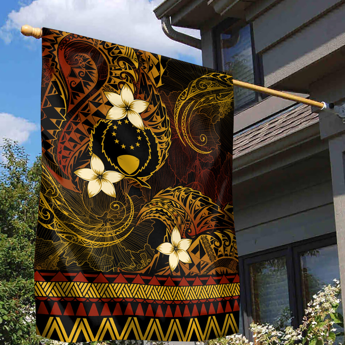 FSM Pohnpei State Garden Flag Tribal Pattern Gold Version LT01 - Polynesian Pride