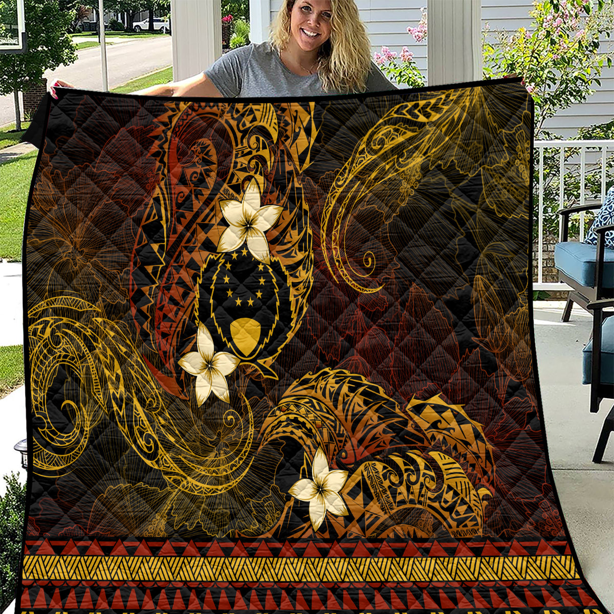 FSM Pohnpei State Quilt Tribal Pattern Gold Version LT01 Gold - Polynesian Pride