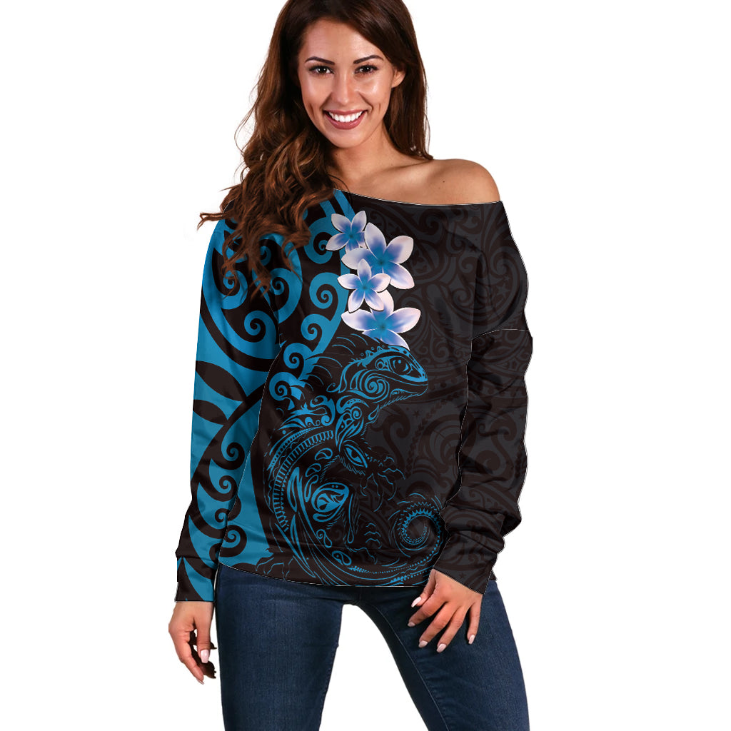 New Zealand Tuatara Plumeria Off Shoulder Sweater Maori Blue Koru Tribal Tattoo LT01 Women Blue - Polynesian Pride