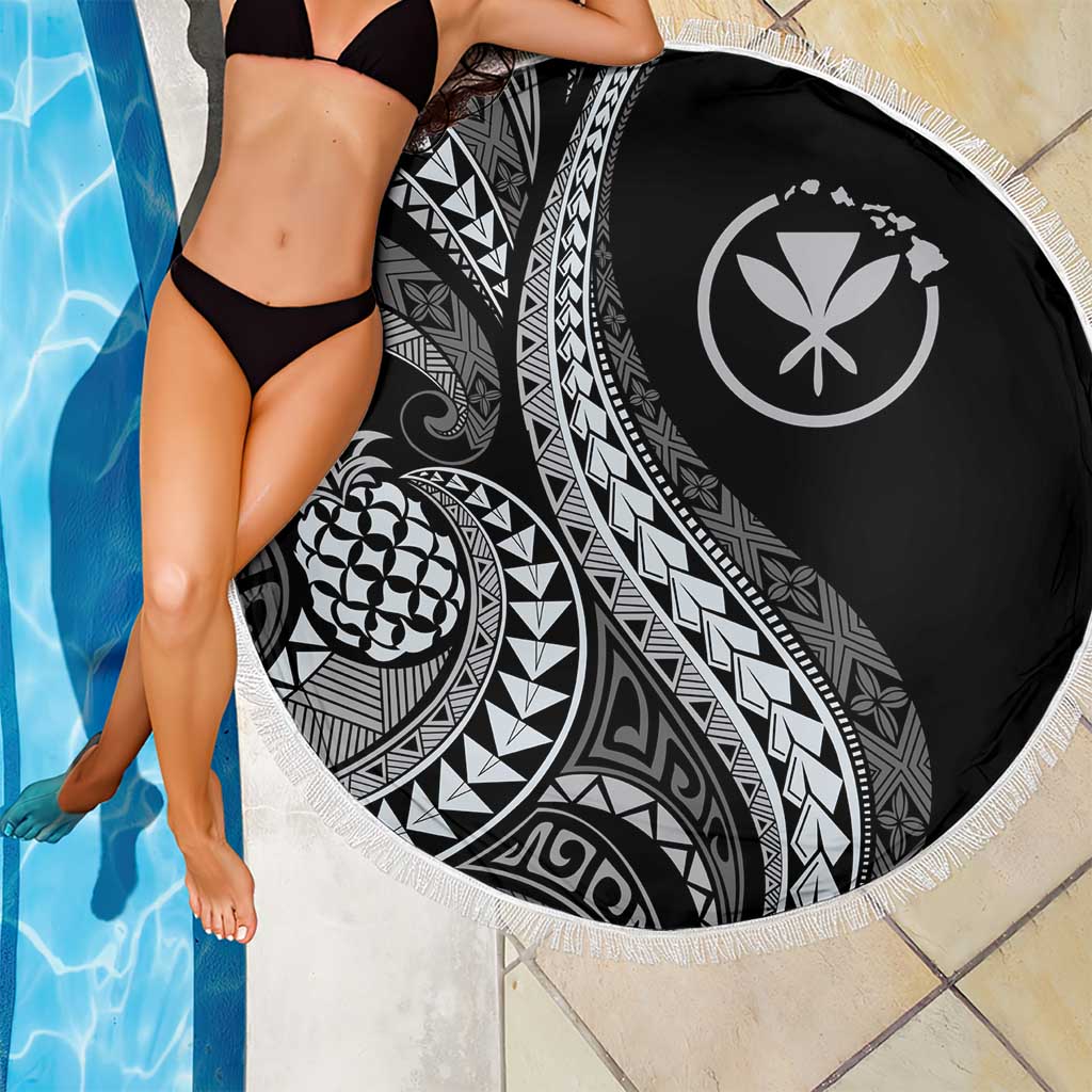 Hawaii Pineapple Gray Scale Tribal Pattern Beach Blanket LT01 - Polynesian Pride