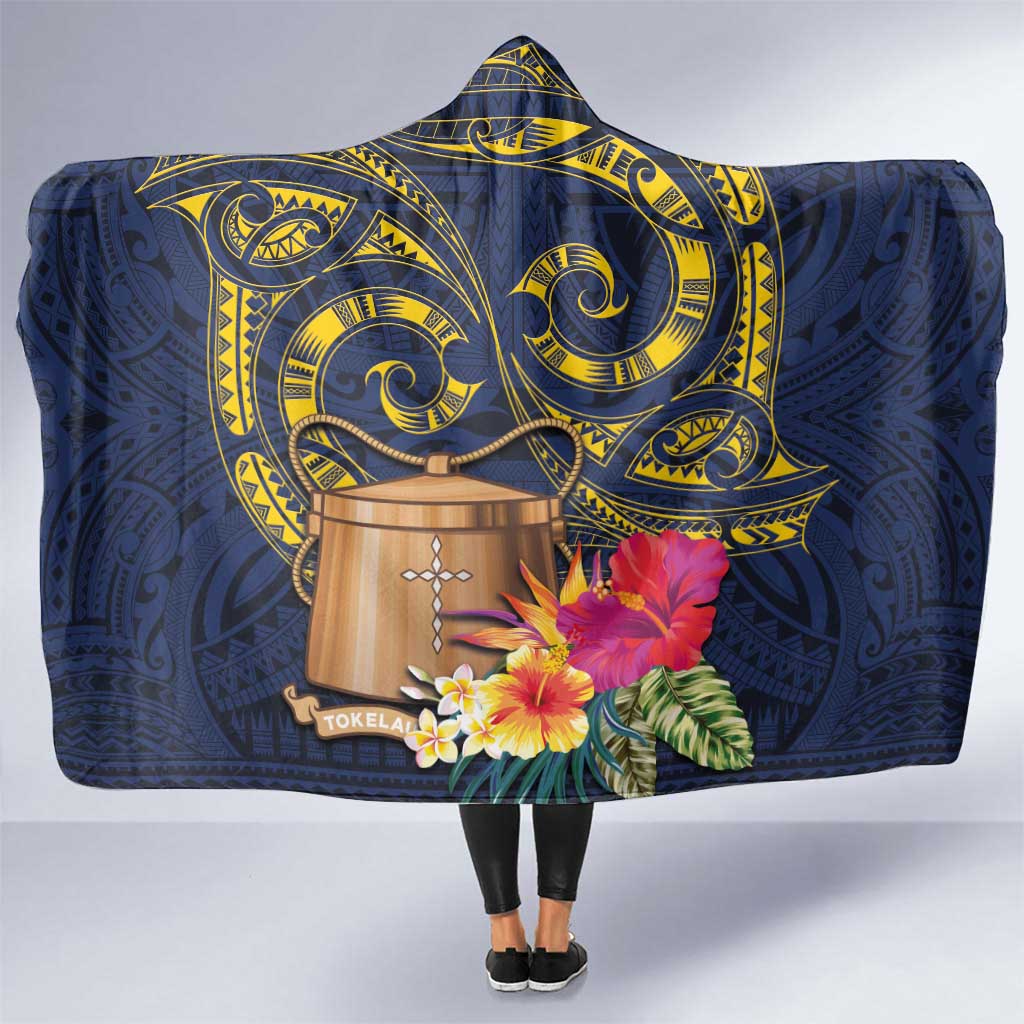 Tokelau Tokehega Day Hooded Blanket Coat of Arms with Polynesian Tattoo and Hibiscus