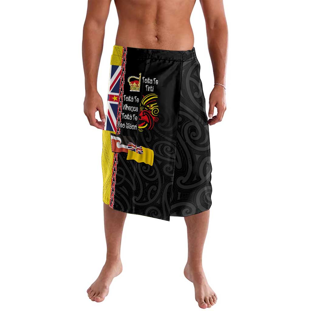 Aotearoa and Niue Toitu Te Tiriti Lavalava Honour the Treaty - Fight Together Stand Together LT03 Black - Polynesian Pride