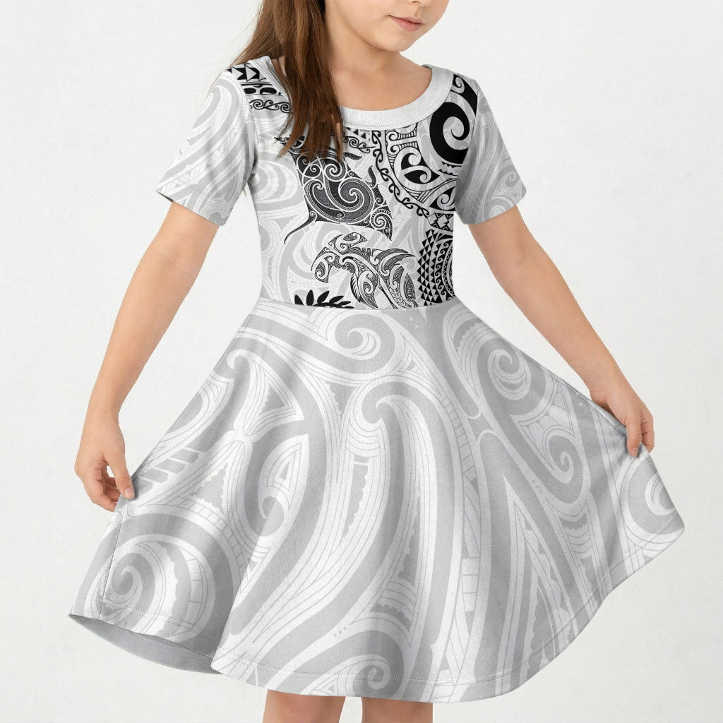 Aotearoa Maori Sea Animals Tribal Kid Short Sleeve Dress Manta Ray and Shark Moko Pattern White Color LT03 KID White - Polynesian Pride