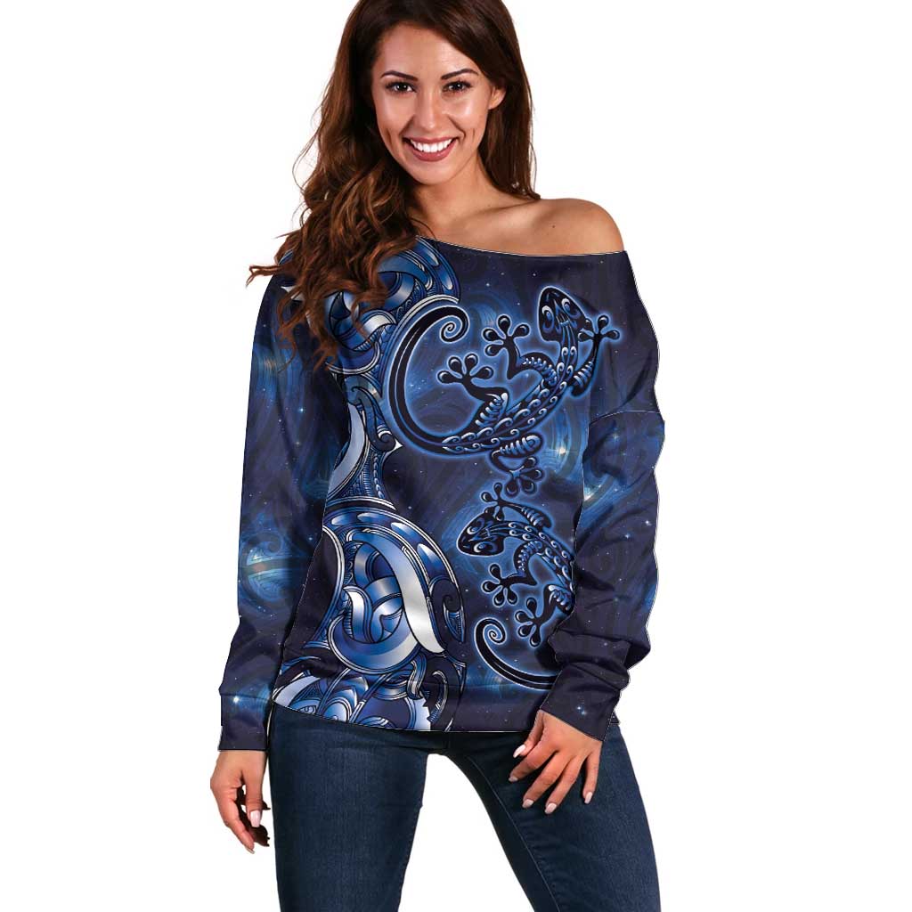 New Zealand Gecko Maori Art Tattoo Off Shoulder Sweater Matariki Mode LT03 Women Blue - Polynesian Pride