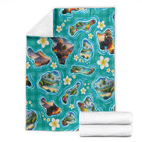 Hawaii Map with Plumeria Flower and Palaka Pattern Blanket Tropical Island Teal Design LT03 - Polynesian Pride
