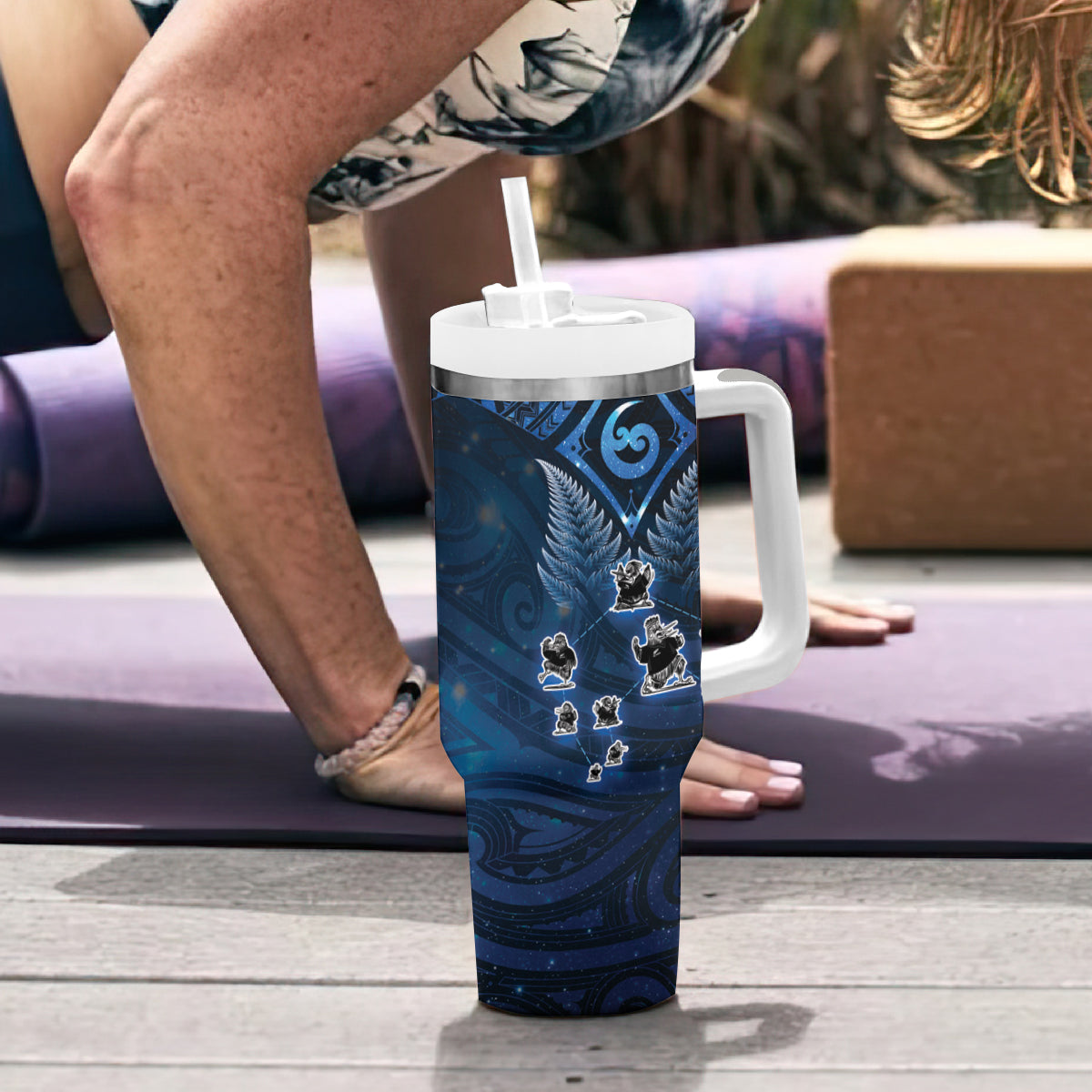 New Zealand Matariki Tumbler With Handle Maori Pattern and Kiwi Bird Haka Dance Sky Night LT03 - Polynesian Pride