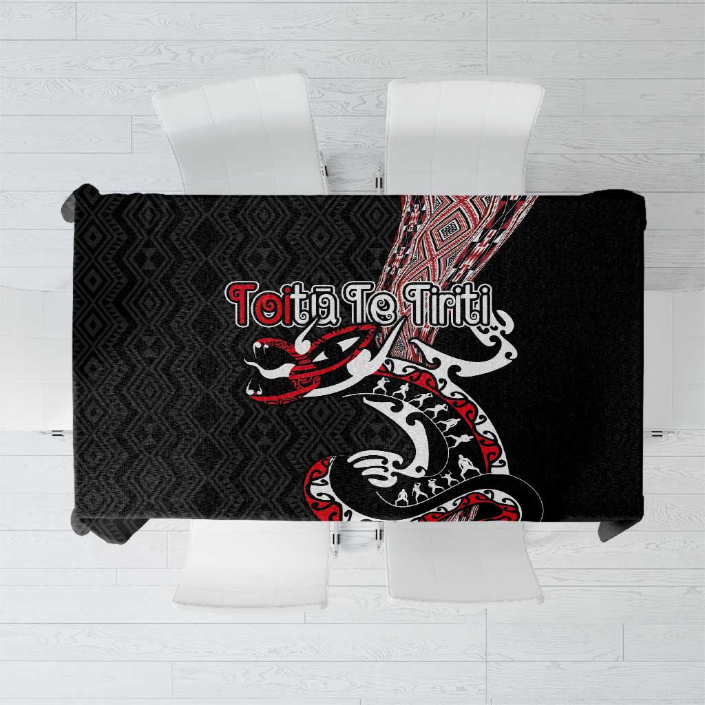 Aotearoa Toitu Te Tiriti Taniko Tablecloth Maori Taniwha Haka - Honour the Treaty LT03 Black - Polynesian Pride