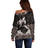 Hawaiian Lei Turtle and Plumeria Off Shoulder Sweater Polynerian Art Tattoo-Grayscale Mode LT03 - Polynesian Pride