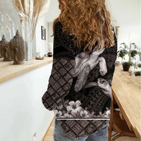 Hawaiian Lei Turtle and Plumeria Women Casual Shirt Polynerian Art Tattoo-Grayscale Mode LT03 - Polynesian Pride