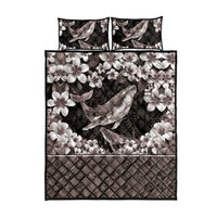 Hawaiian Plumeria and Humpback Whales Quilt Bed Set Polynerian Art Tattoo-Grayscale Mode LT03 - Polynesian Pride