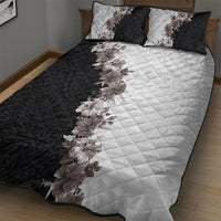 Hawaii Grayscale Hibiscus Flowers Quilt Bed Set Polynesian Pattern With Half Black White Version LT03 - Polynesian Pride