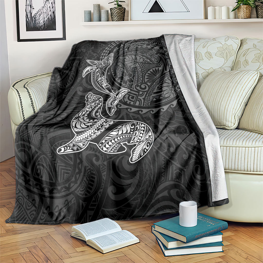 Hawaiian Monk Seal and Whale Blanket Kakau Tribal Pattern Grayscale LT03 Black - Polynesian Pride
