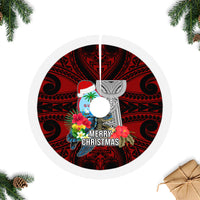 Guam Christmas Tree Skirt Santa Gift Latte Stone and Sea Turle Mix Hibiscus Chamorro Red Style LT03 Fringed Tree Skirts Red - Polynesian Pride