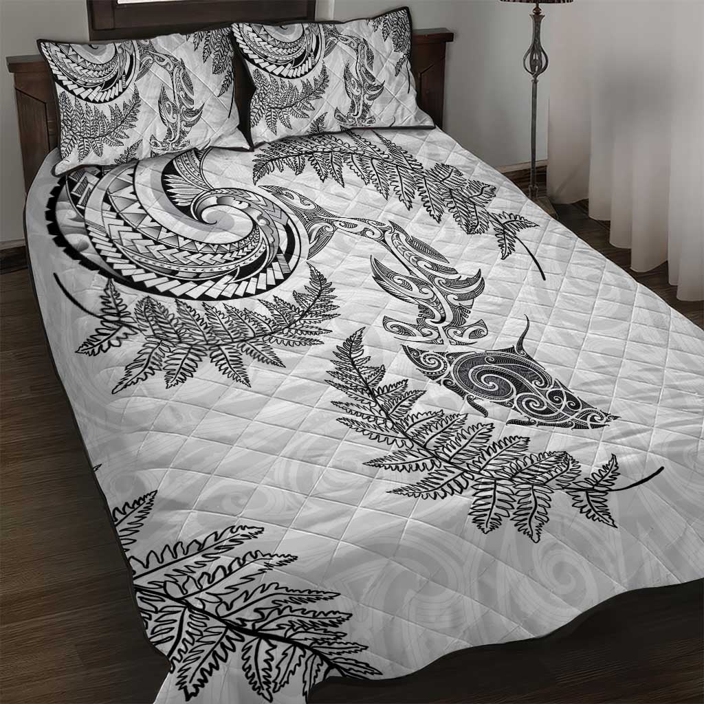 New Zealand Sea Animals with Maori Tribal Tattoo Quilt Bed Set Shark Manta Ray with Silver Fern White LT03 White - Polynesian Pride