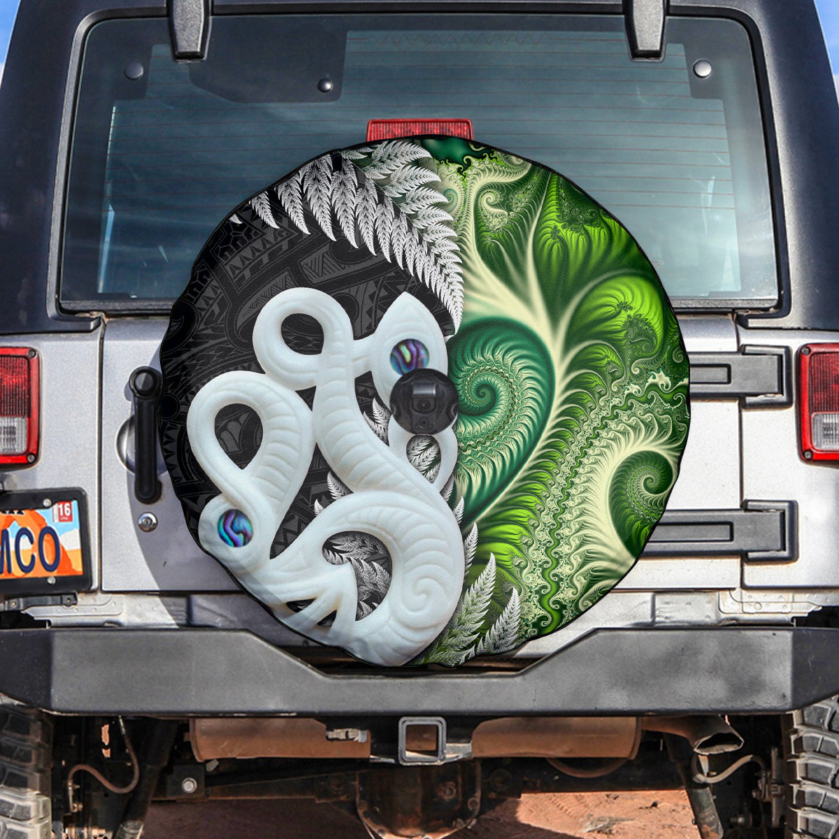 New Zealand Koru Natural Spare Tire Cover Manaia and Silver Fern Maori Pattern LT03 Black - Polynesian Pride