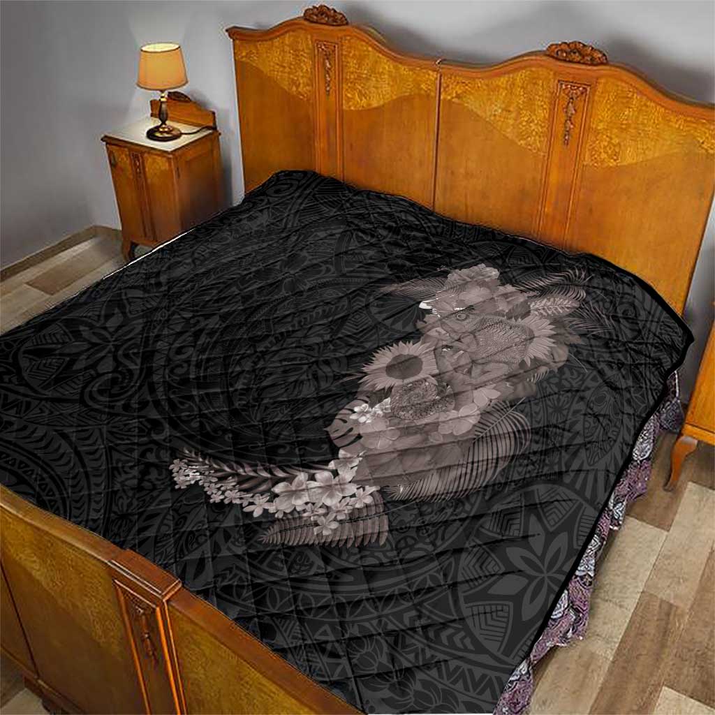 Hawaiian Tropical Plants and Chameleon Quilt Polynesian Art Grayscale LT03 - Polynesian Pride