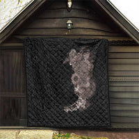 Hawaiian Tropical Plants and Chameleon Quilt Polynesian Art Grayscale LT03 - Polynesian Pride